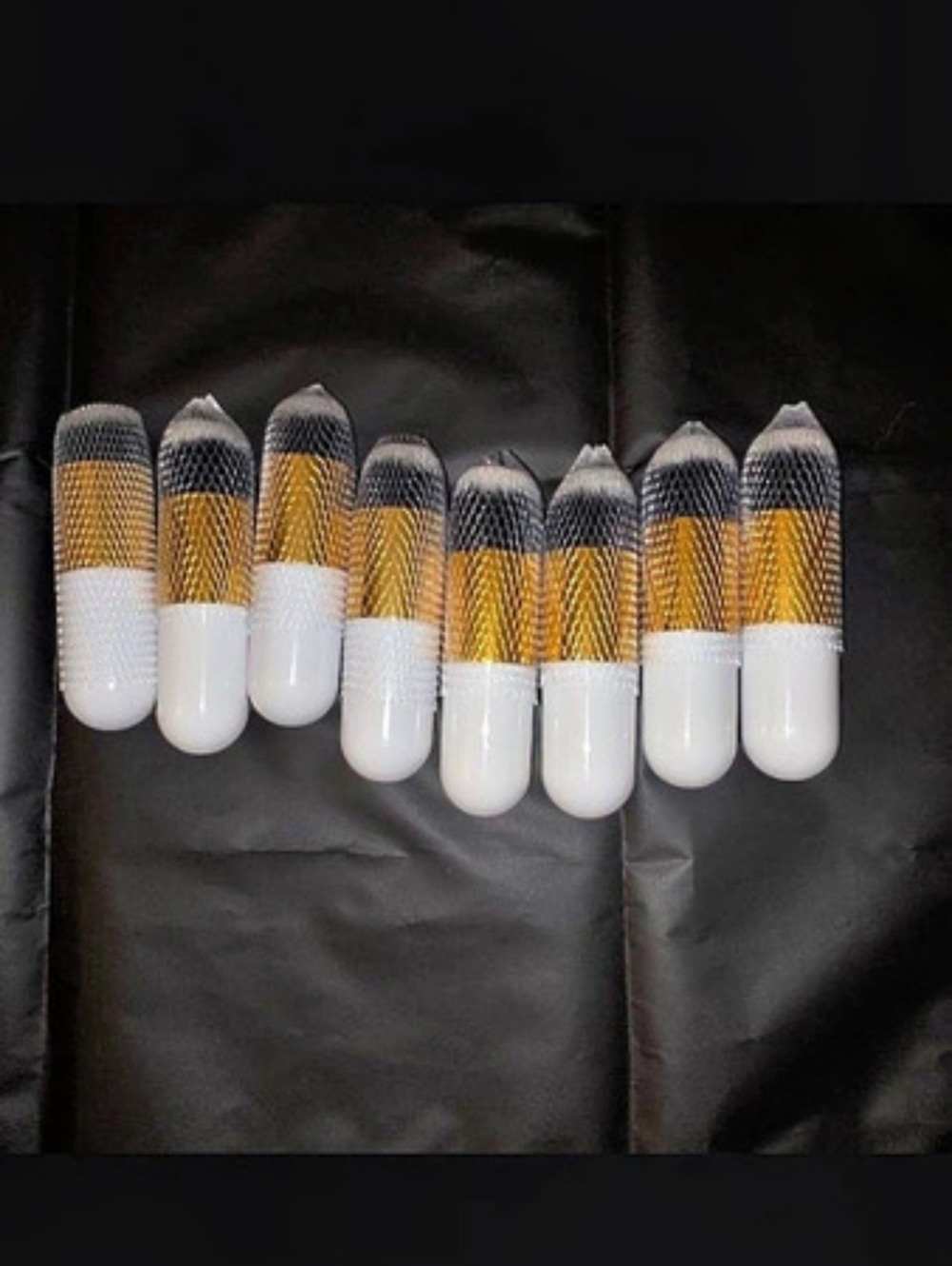 new 8 pc bundle Makeup Brush Set in White & Yellow